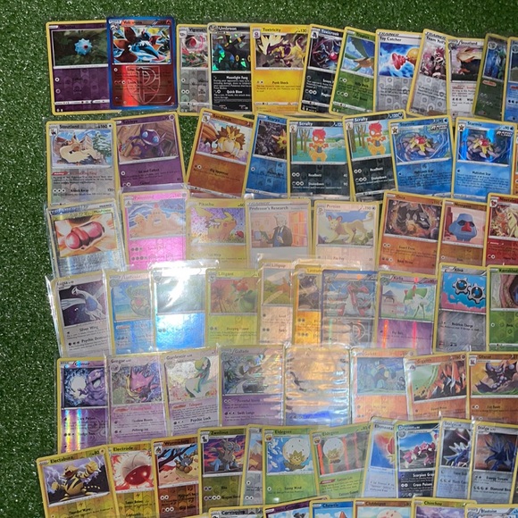 Pokemon Trading Cards Only Mystery Box🆕 - Picture 6 of 9